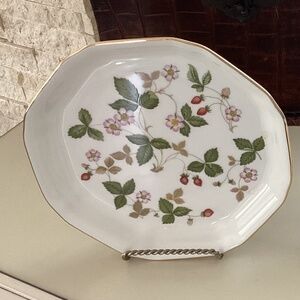 Wedgwood “Wild Strawberry” Small Relish Tray